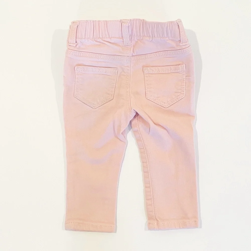 OshKosh B’gosh 6-9M pink bottoms
